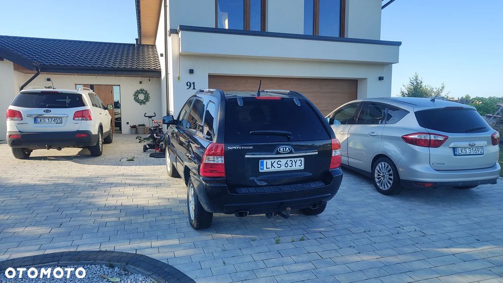 Kia Sportage 2.0 CRDi Tour - 3