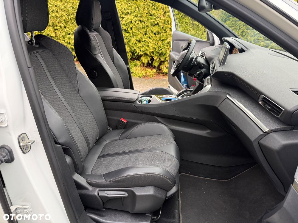 Peugeot 3008 1.5 BlueHDi GT Pack S&S EAT8 - 37