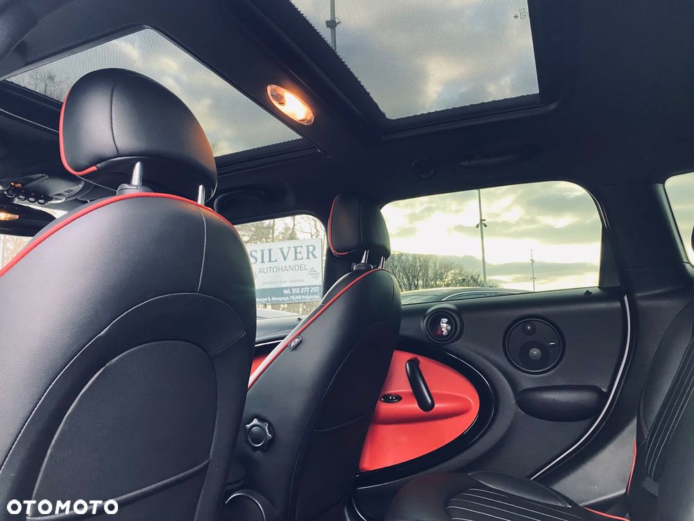 MINI John Cooper Works - 8