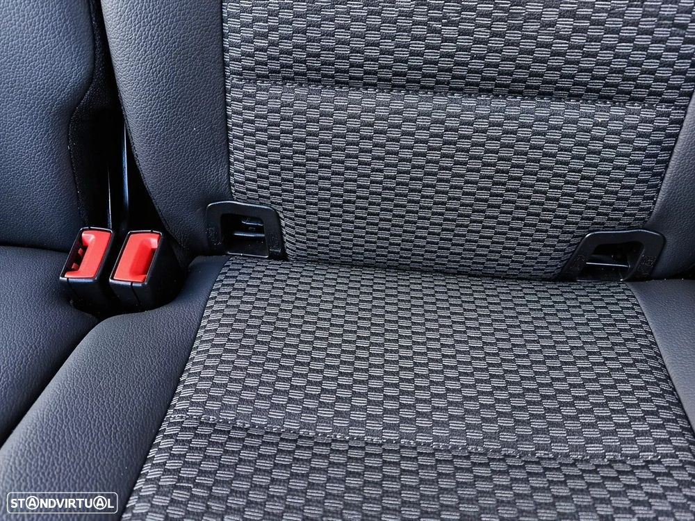 Mercedes-Benz B 160 BlueEFFICIENCY - 18