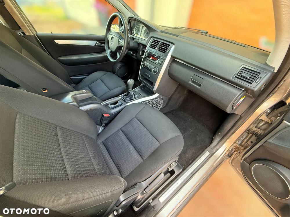 Mercedes-Benz Klasa B 180 CDI Special Edition - 7