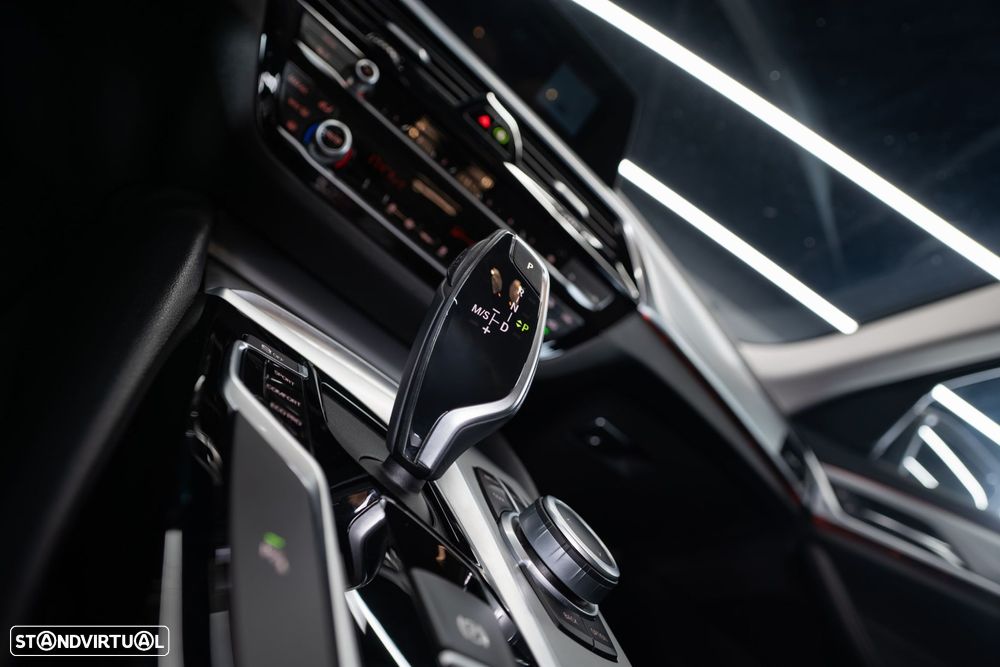 BMW 520 d Pack M Auto - 38