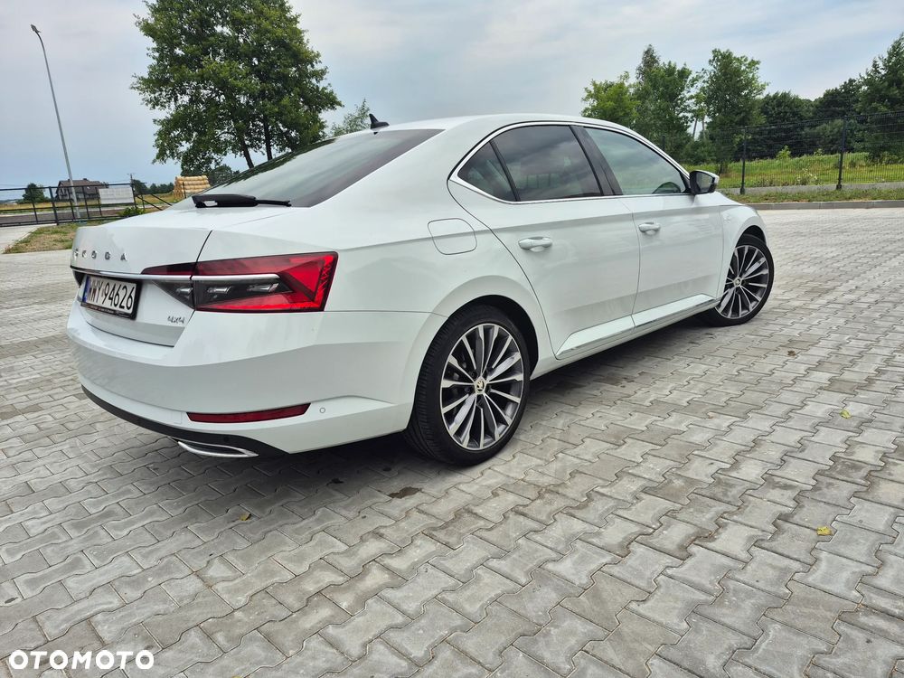 Skoda Superb 2.0 TDI SCR 4x4 L&K DSG - 14