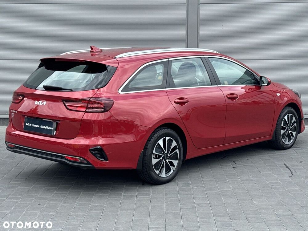 Kia Ceed 1.5 T-GDI M - 10