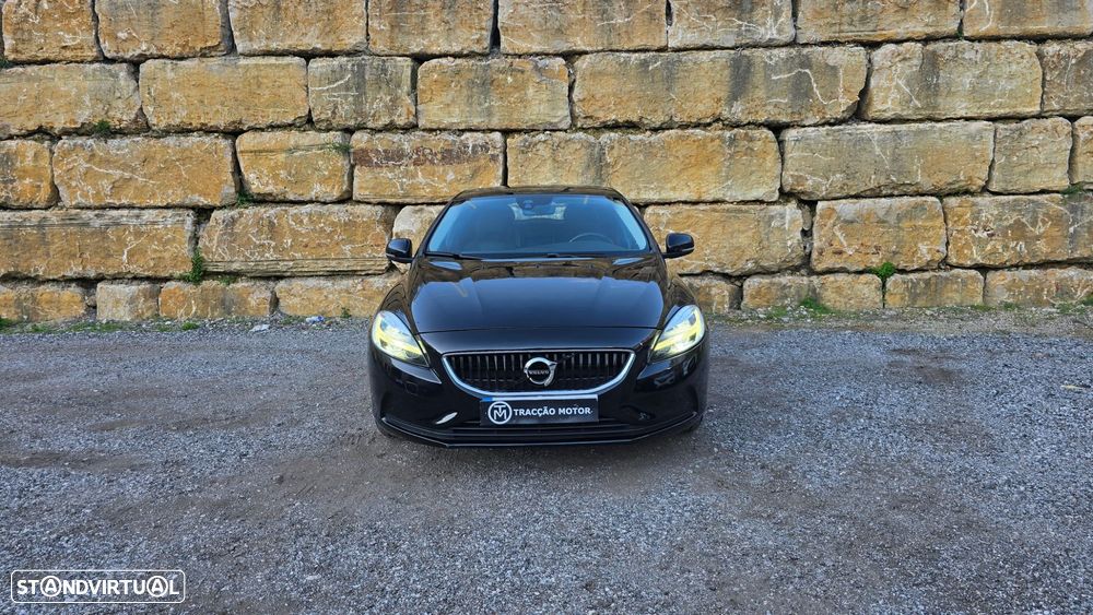 Volvo V40 2.0 D2 Momentum Geartronic - 5