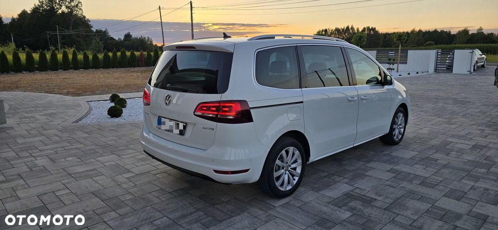 Volkswagen Sharan 2.0 TDI DSG (BlueMotion Technology) Highline - 5