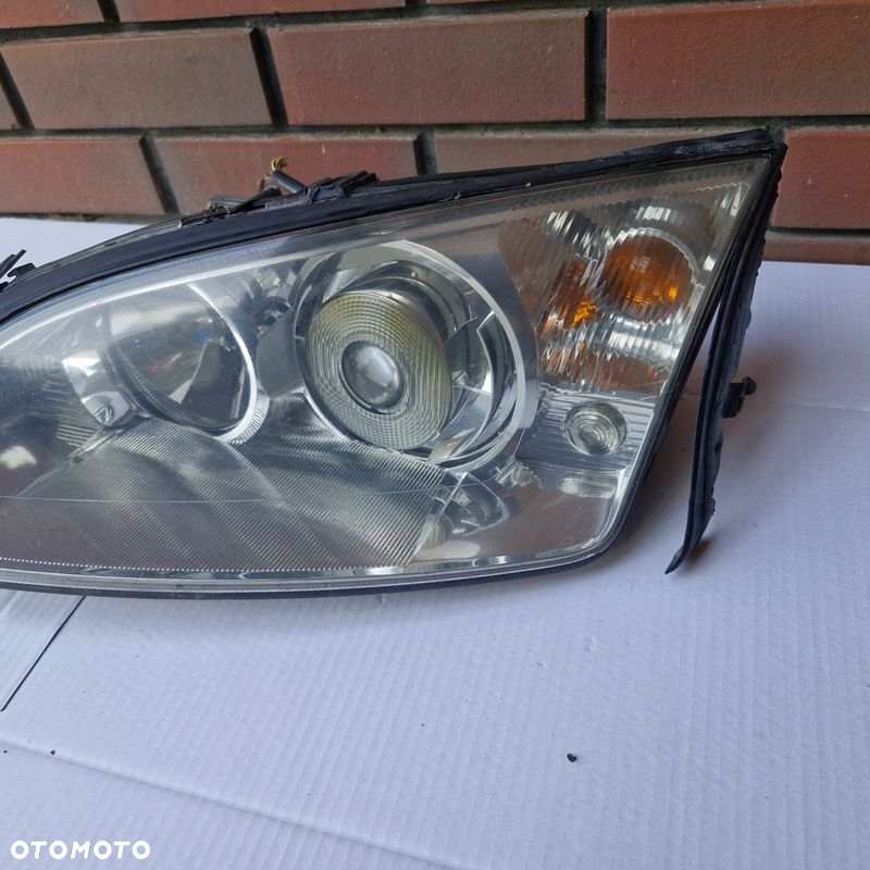 Lampa PRZEDNIA Lewa Ford Mondeo III XENON 06r. KOMPLETNA - 4