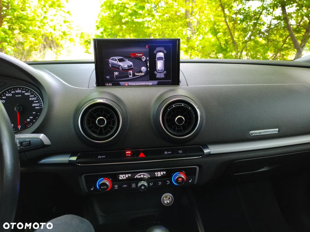 Audi A3 Sportback 35 TFSI S tronic - 38