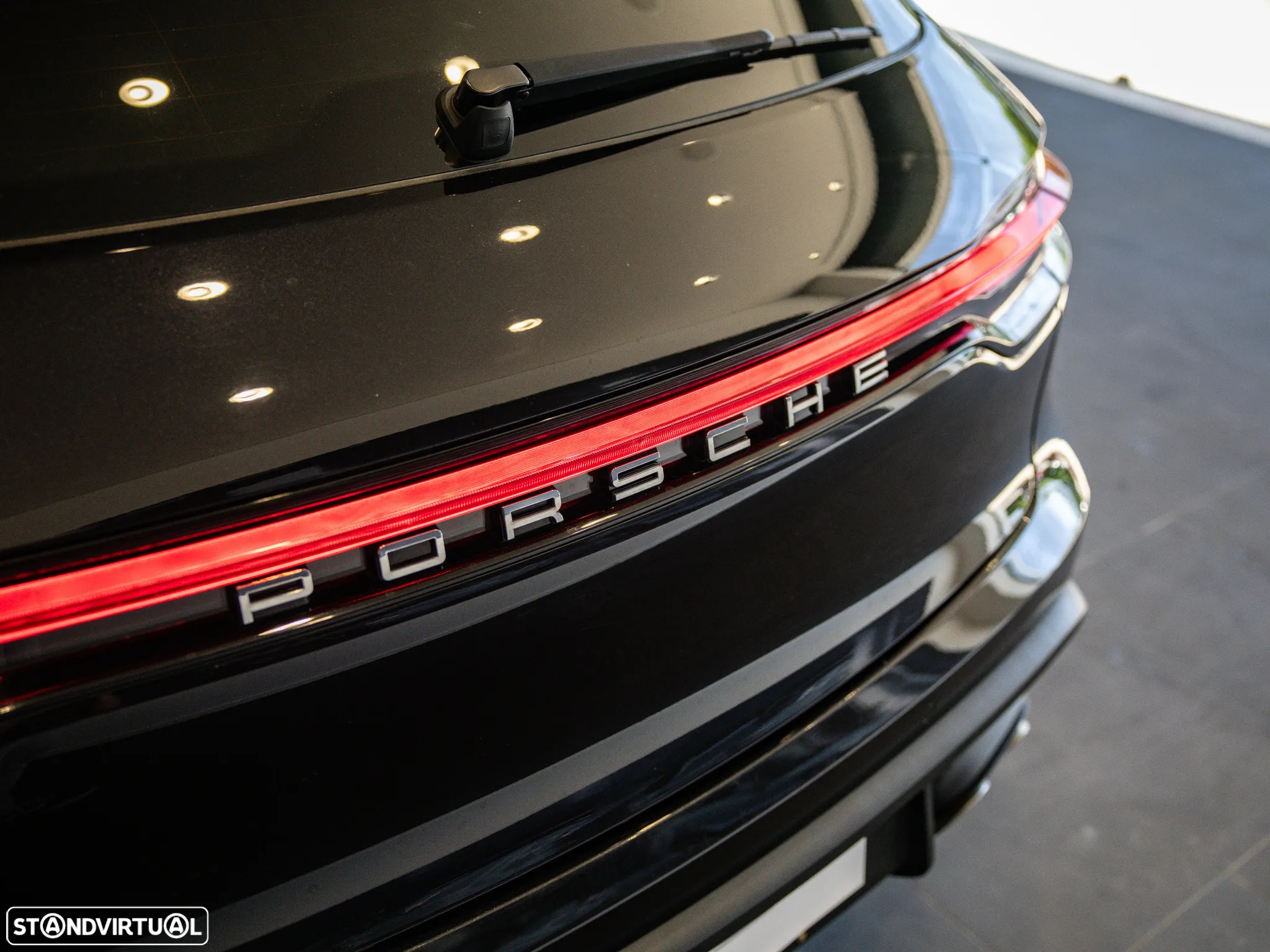 Porsche Macan Standard - 10