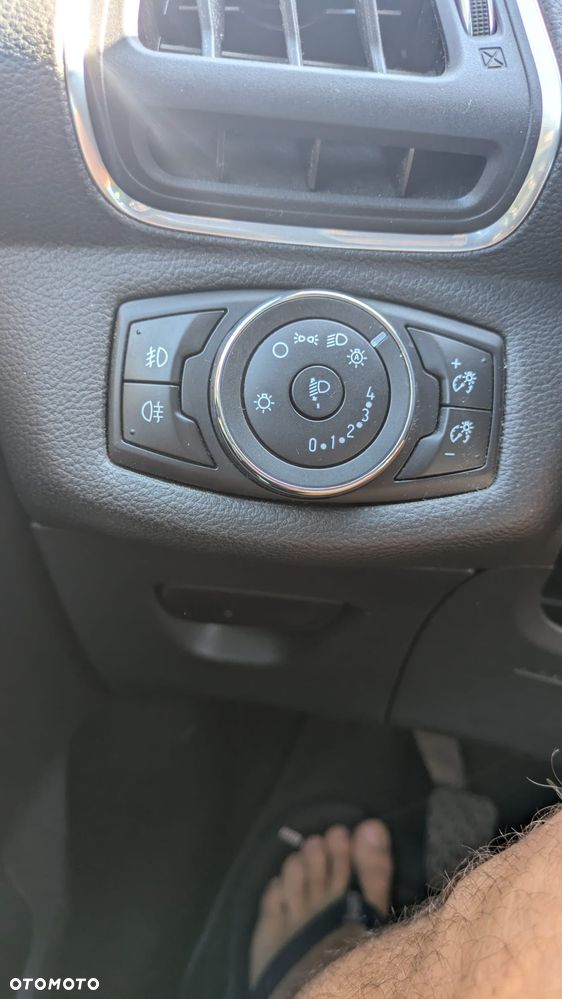 Ford B-MAX 1.5 TDCi Colourline - 11