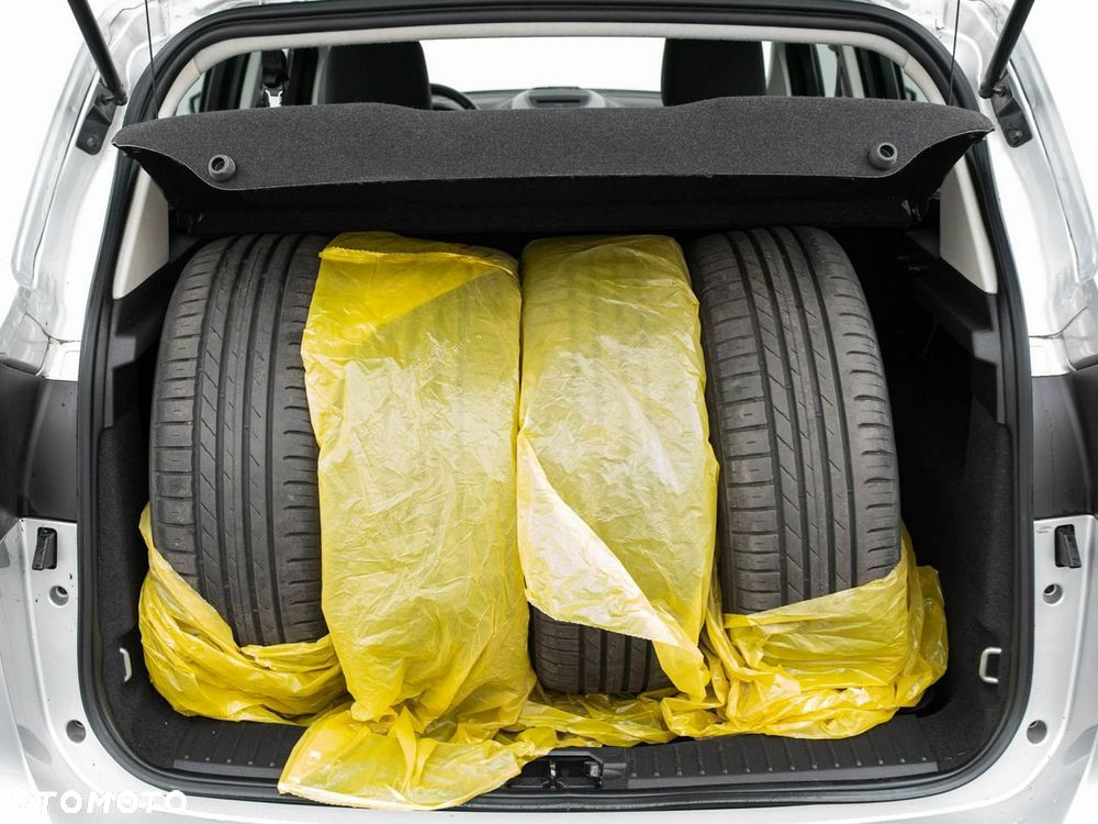 Ford C-MAX 1.5 EcoBoost Start-Stop-System Trend - 26