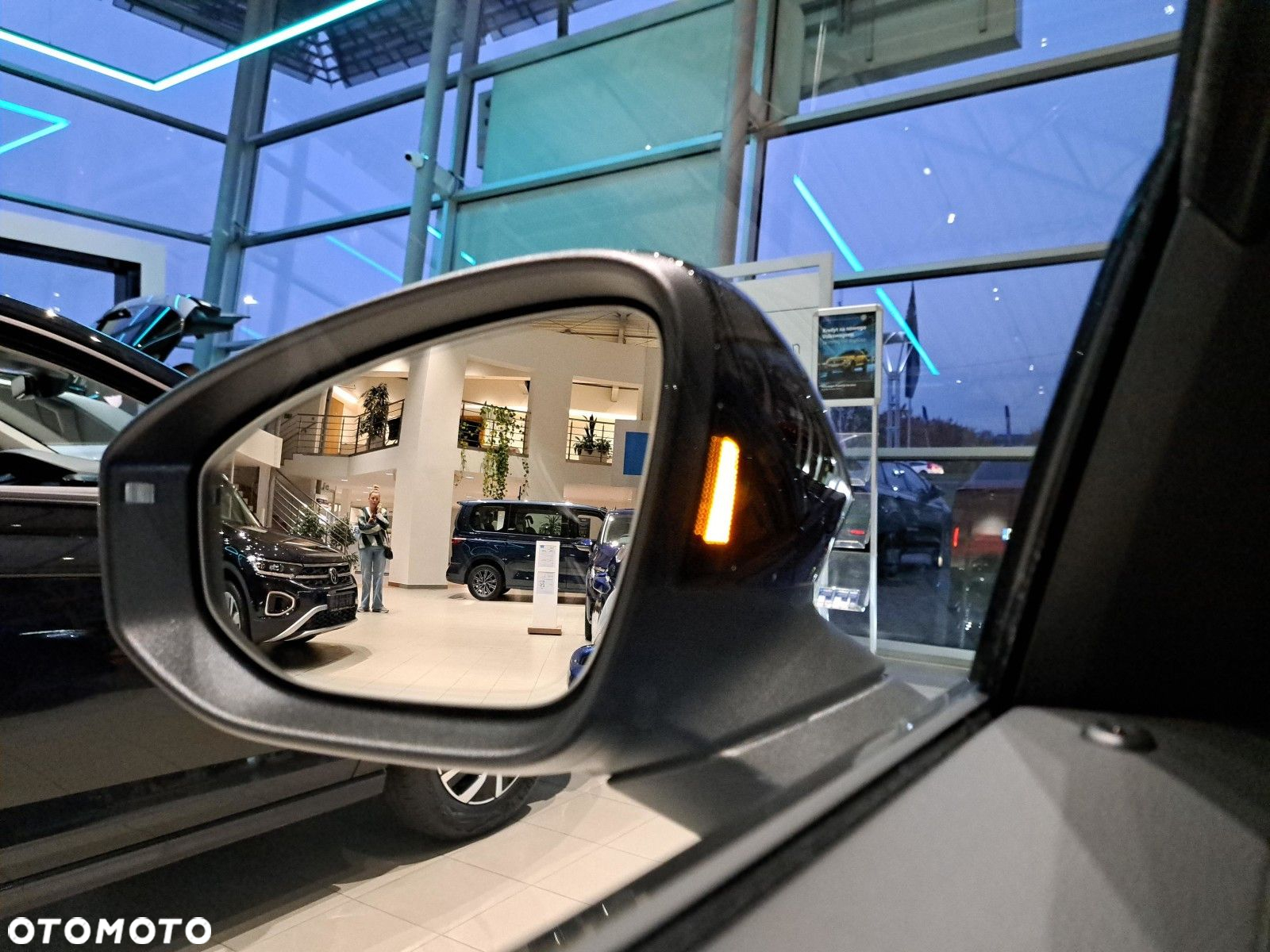 Volkswagen Passat - 24