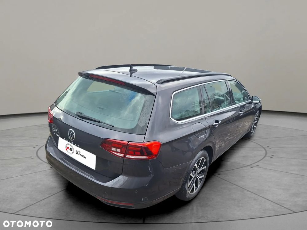 Volkswagen Passat 1.5 TSI EVO Essence DSG - 3