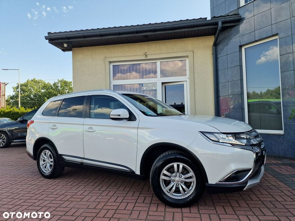 Mitsubishi Outlander - 13