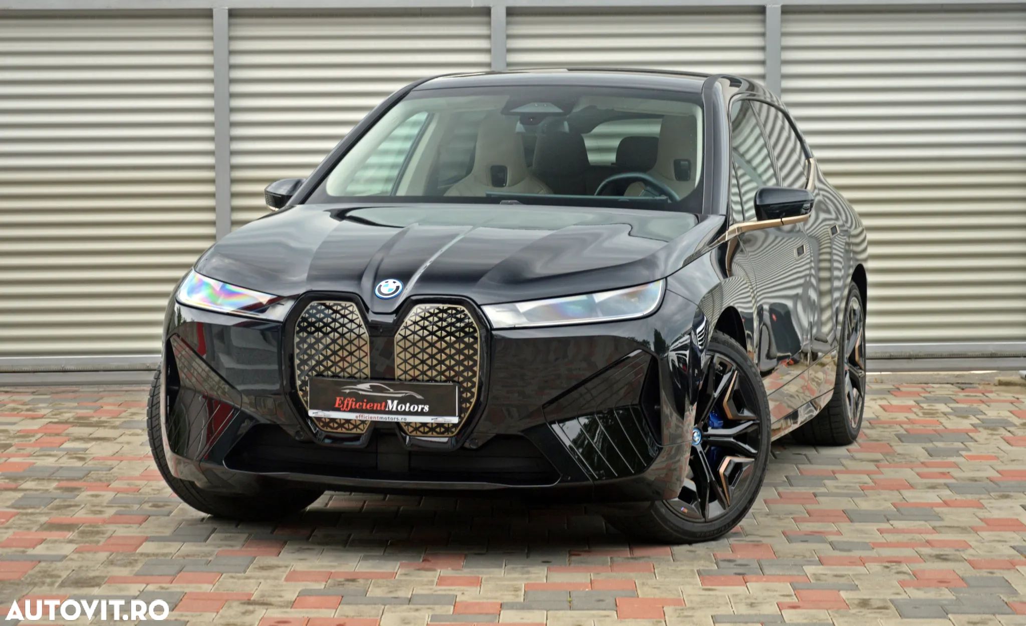BMW iX xDrive40 - 1