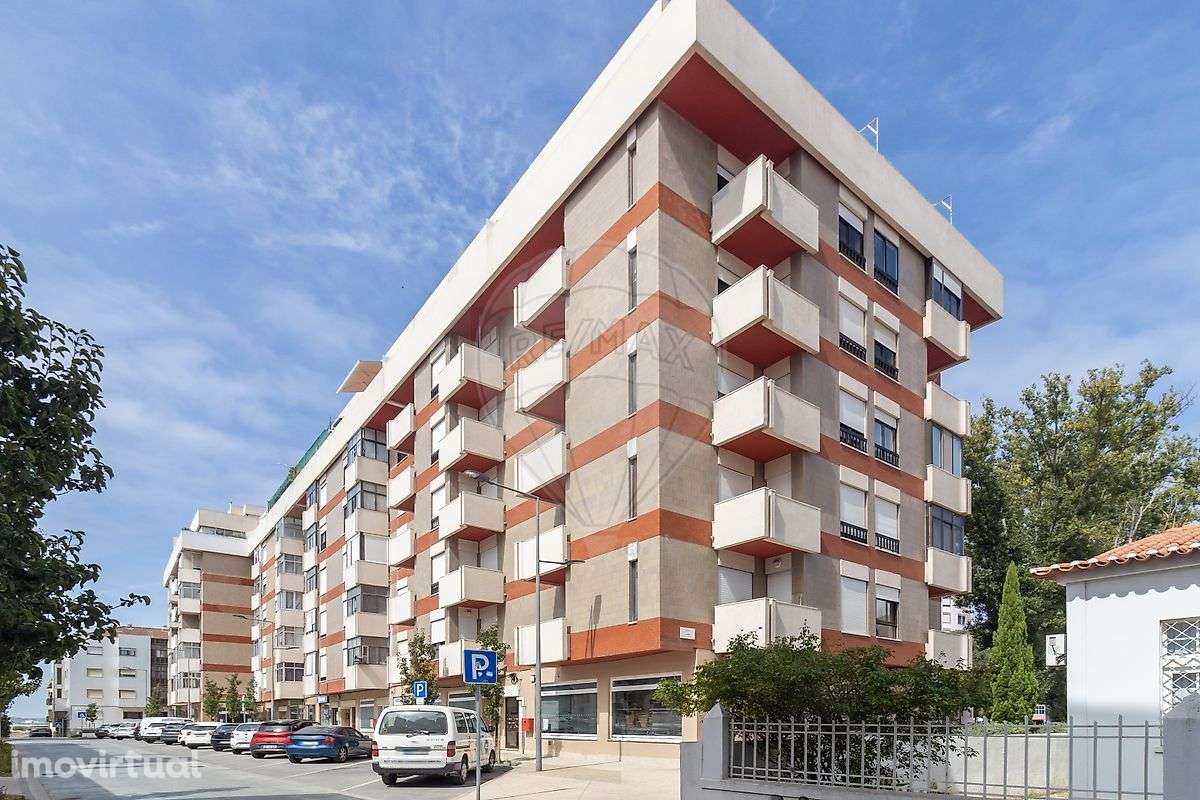 Apartamento T5 para venda - Grande imagem: 3/5