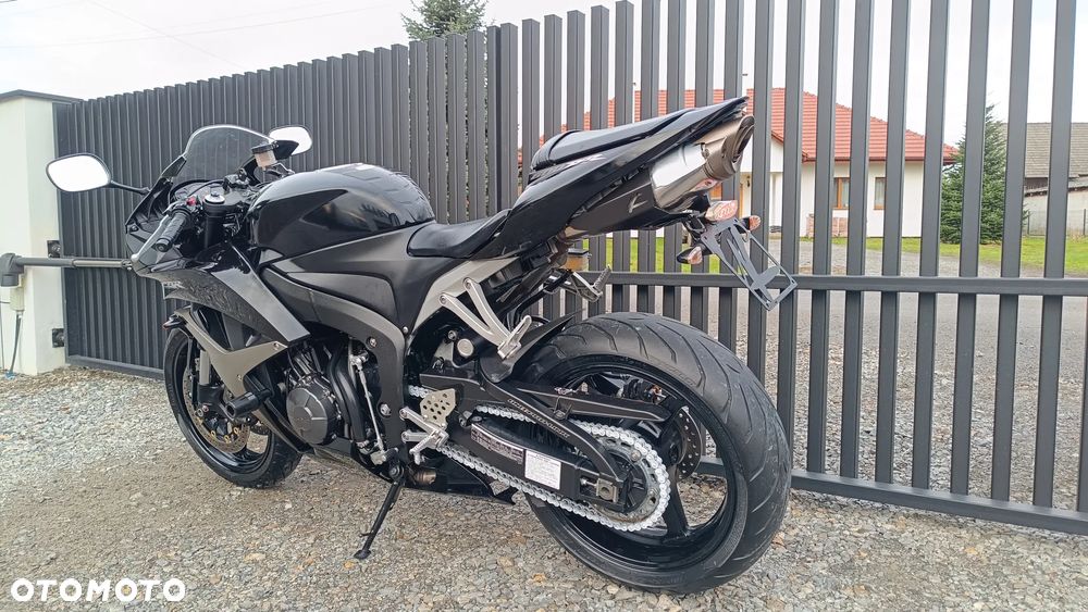 Honda CBR - 4