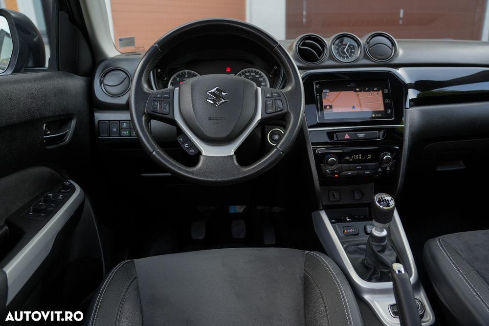Suzuki Vitara 1.6 DDIS 4X4 Spirit - 17