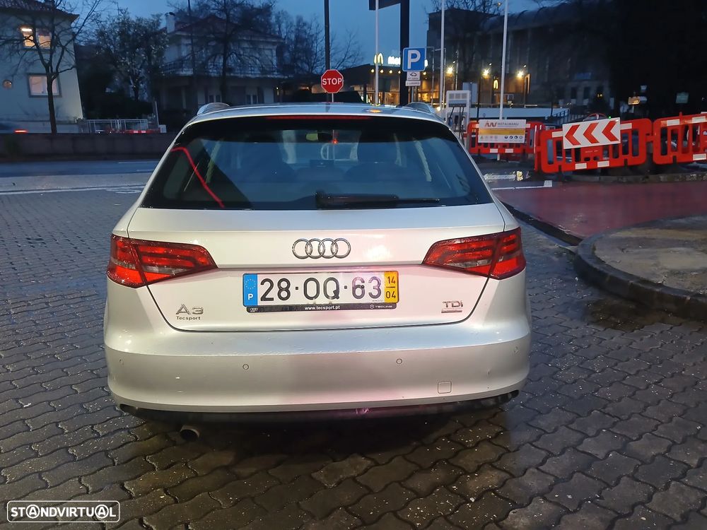 Audi A3 Sportback 1.6 TDI Attraction - 4
