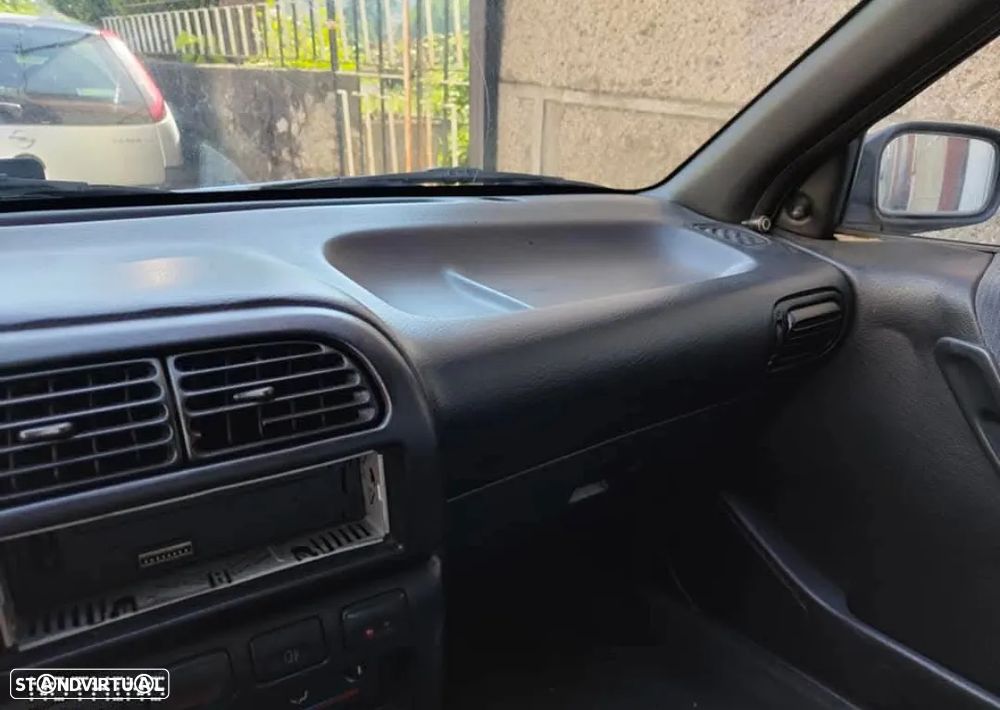 Nissan Sunny Hatchback 1.4 LX - 5