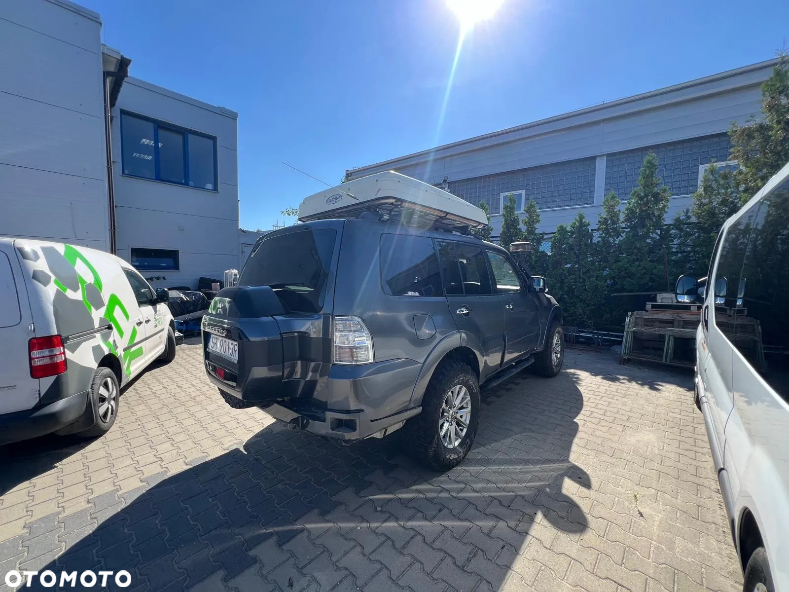 Mitsubishi Pajero 3.2 DID Dakar