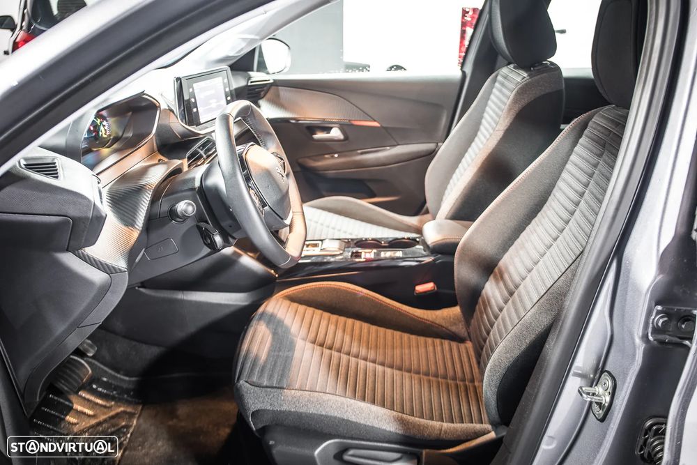 Peugeot e-208 Active - 9