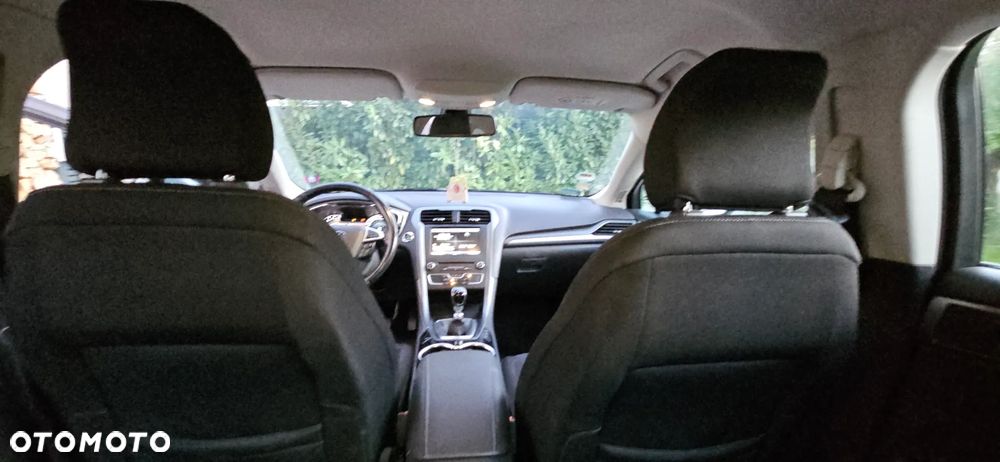 Ford Mondeo 1.6 TDCi Start-Stopp Titanium - 9