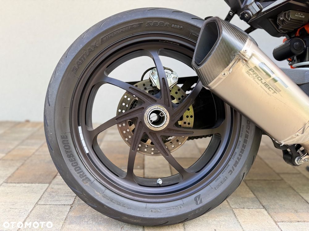 KTM Super Duke - 10