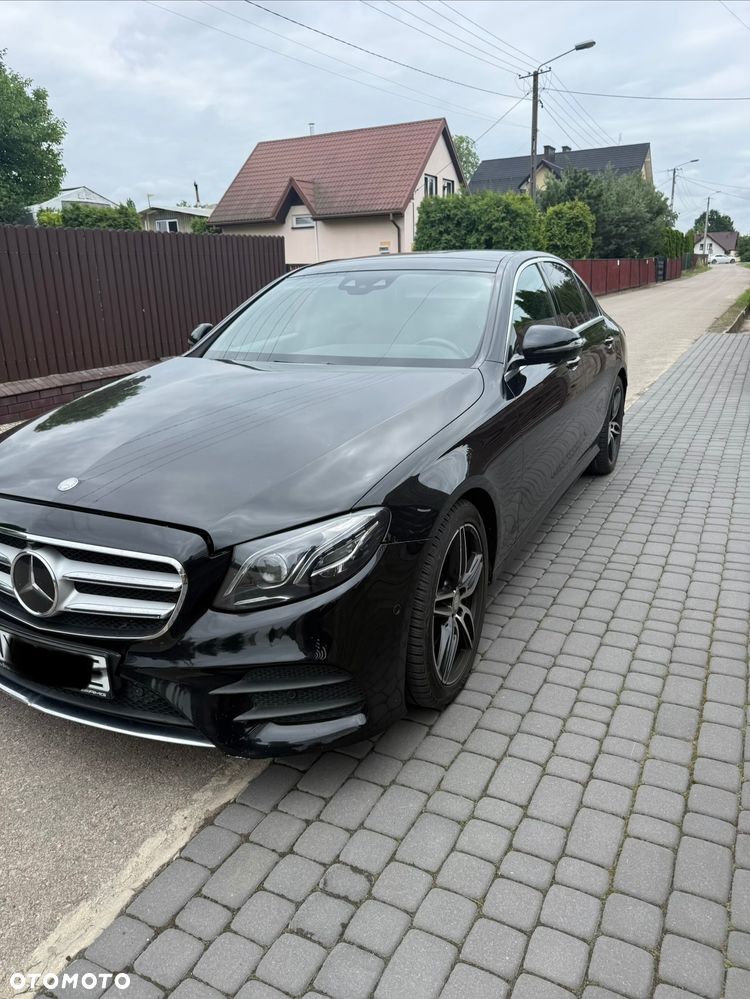 Mercedes-Benz Klasa E 350 d 9G-TRONIC - 23
