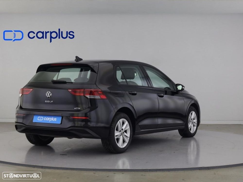 Volkswagen Golf 1.0 eTSI Life DSG — fotografia 7