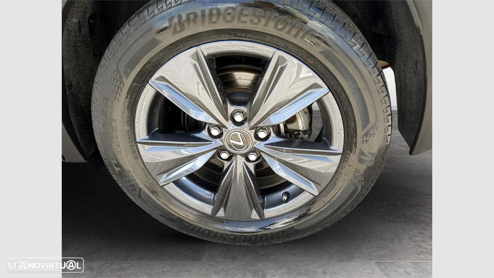 Lexus UX 250h Executive - 11