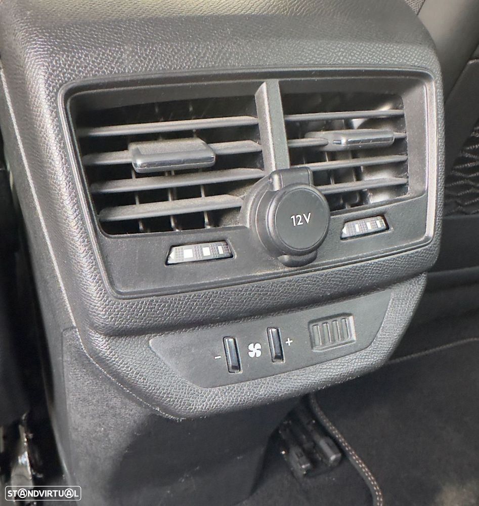 Peugeot 5008 1.2 PureTech GT Line EAT6 - 17