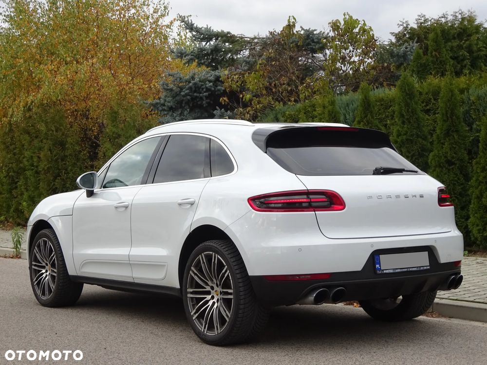 Porsche Macan - 2