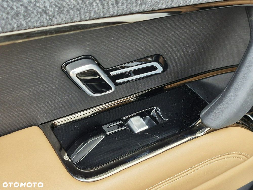 Land Rover Range Rover Sport - 25