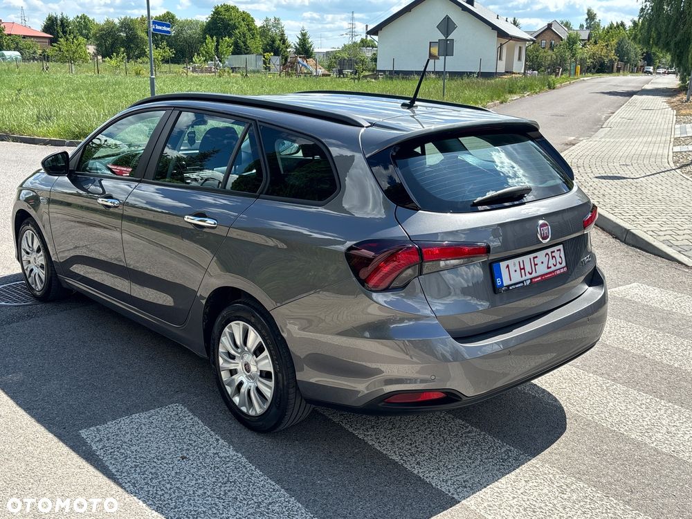 Fiat Tipo 1.6 MultiJet DCT Business Line - 19