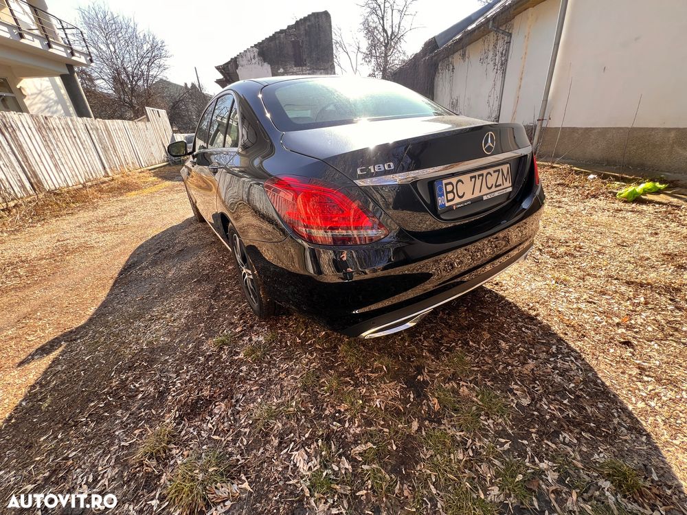Mercedes-Benz C 180 Aut. - 9