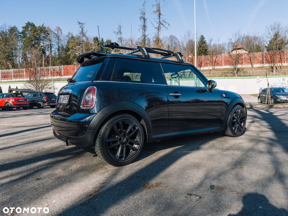 MINI ONE Standard - 3