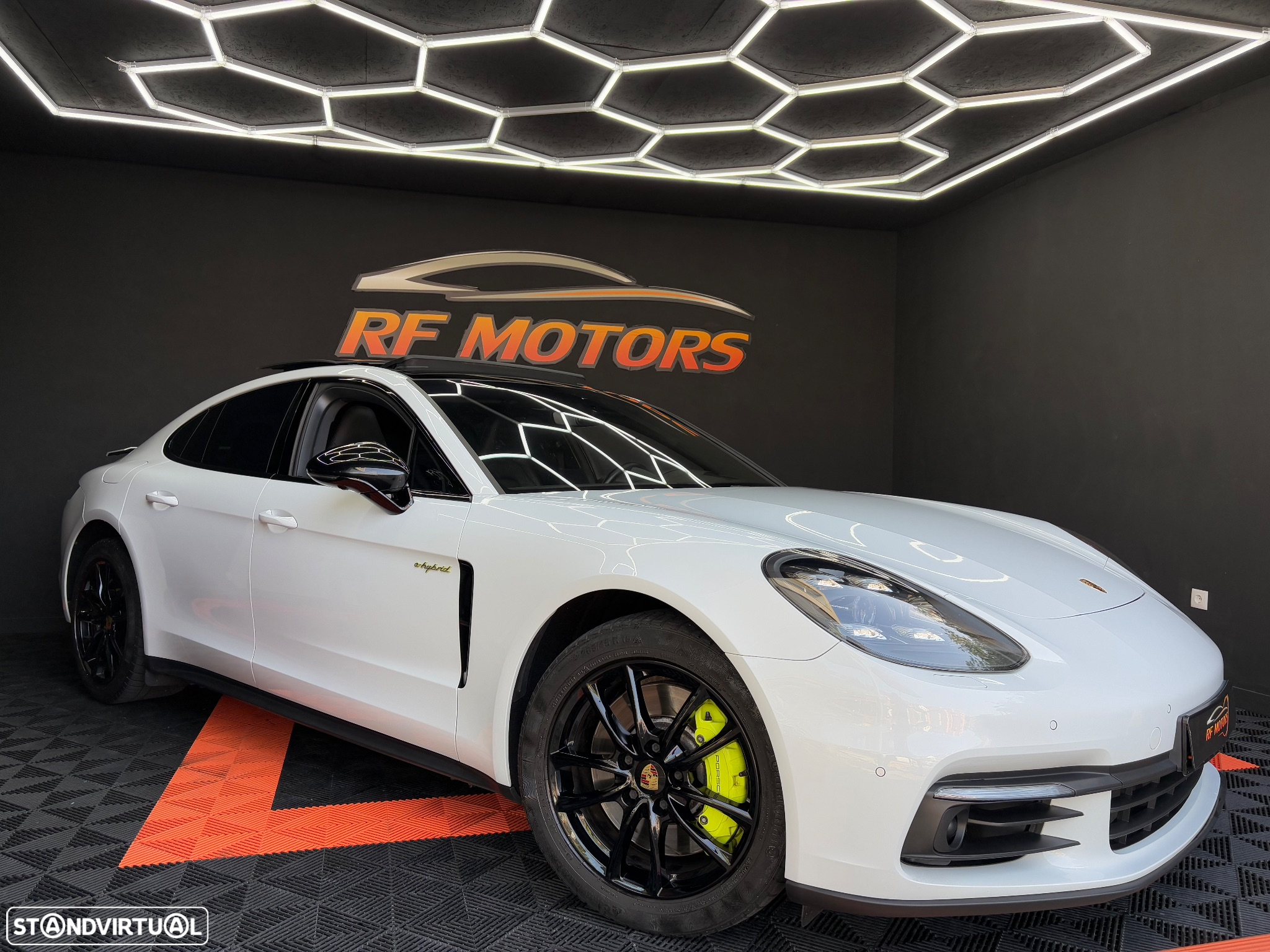 Porsche Panamera 4 E-Hybrid - 20