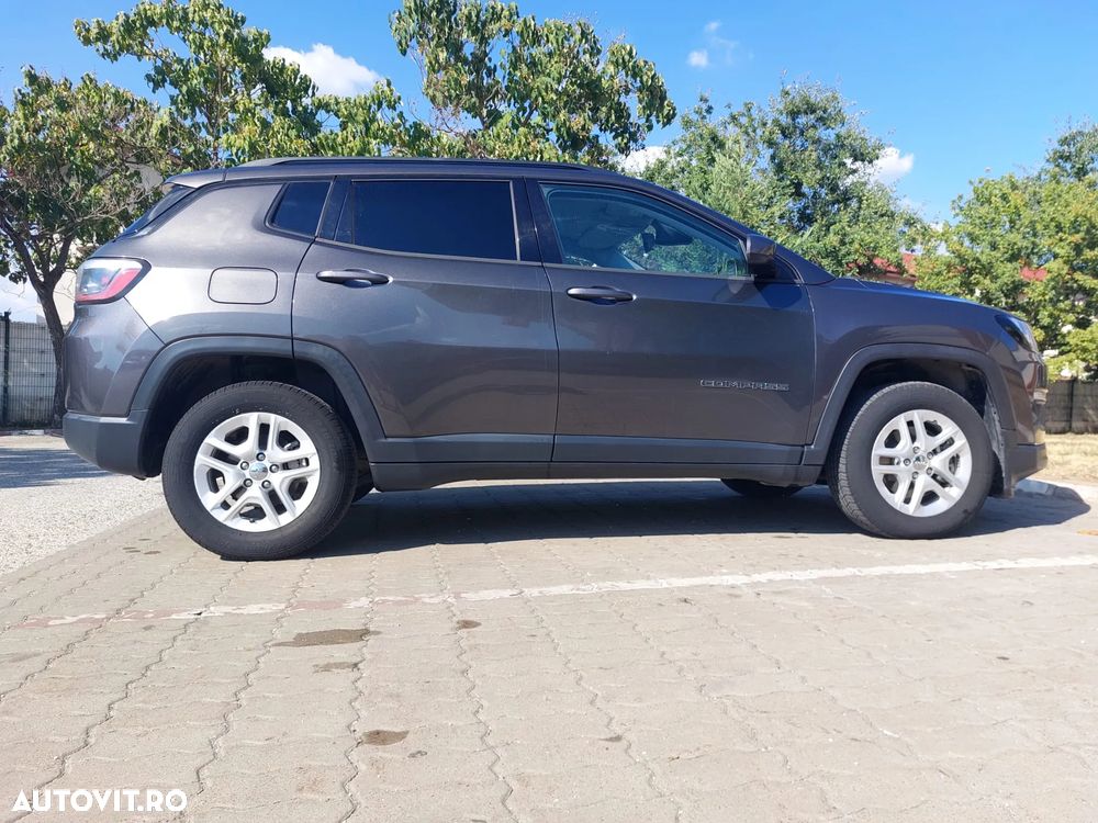 Jeep Compass - 5