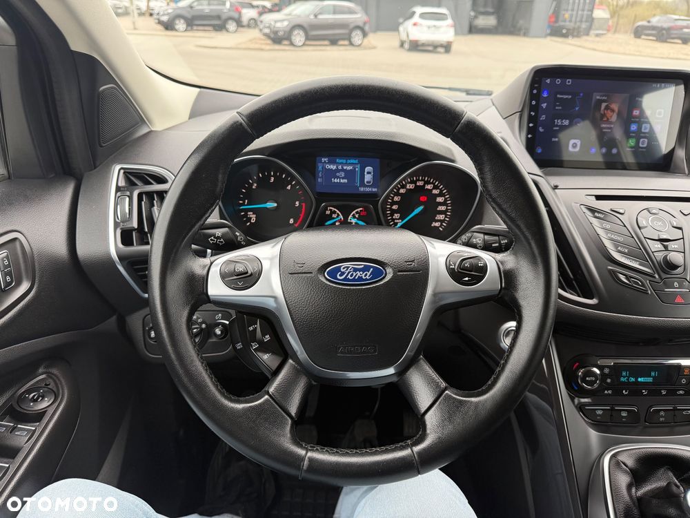 Ford Kuga 2.0 TDCi 4x4 Titanium - 24