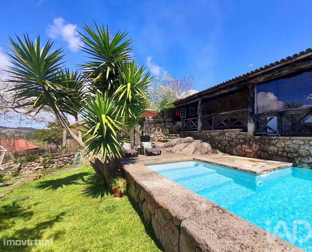 Casa rústica em Sapardos de 221 m2 - Grande imagem: 2/23