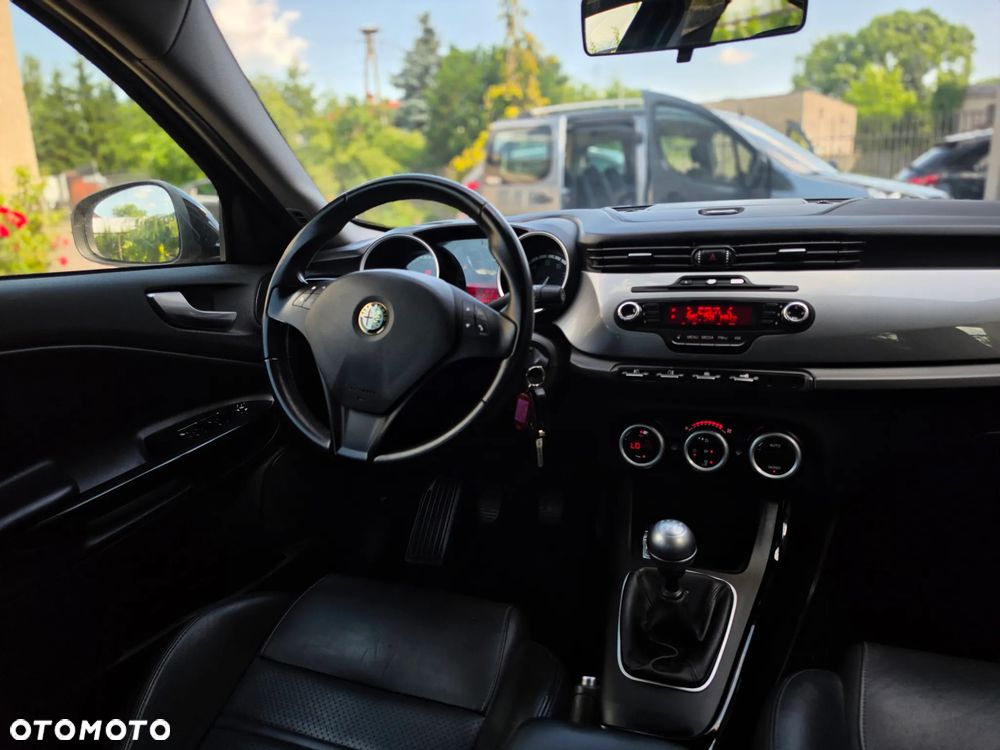 Alfa Romeo Giulietta - 35