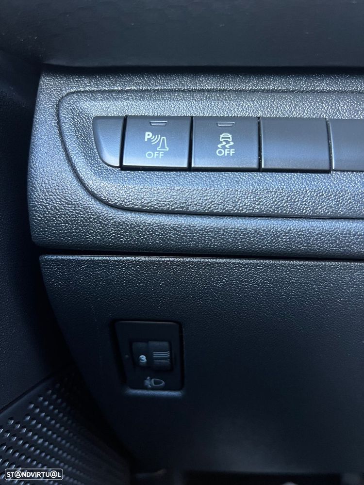 Peugeot 208 1.2 PureTech Style - 16