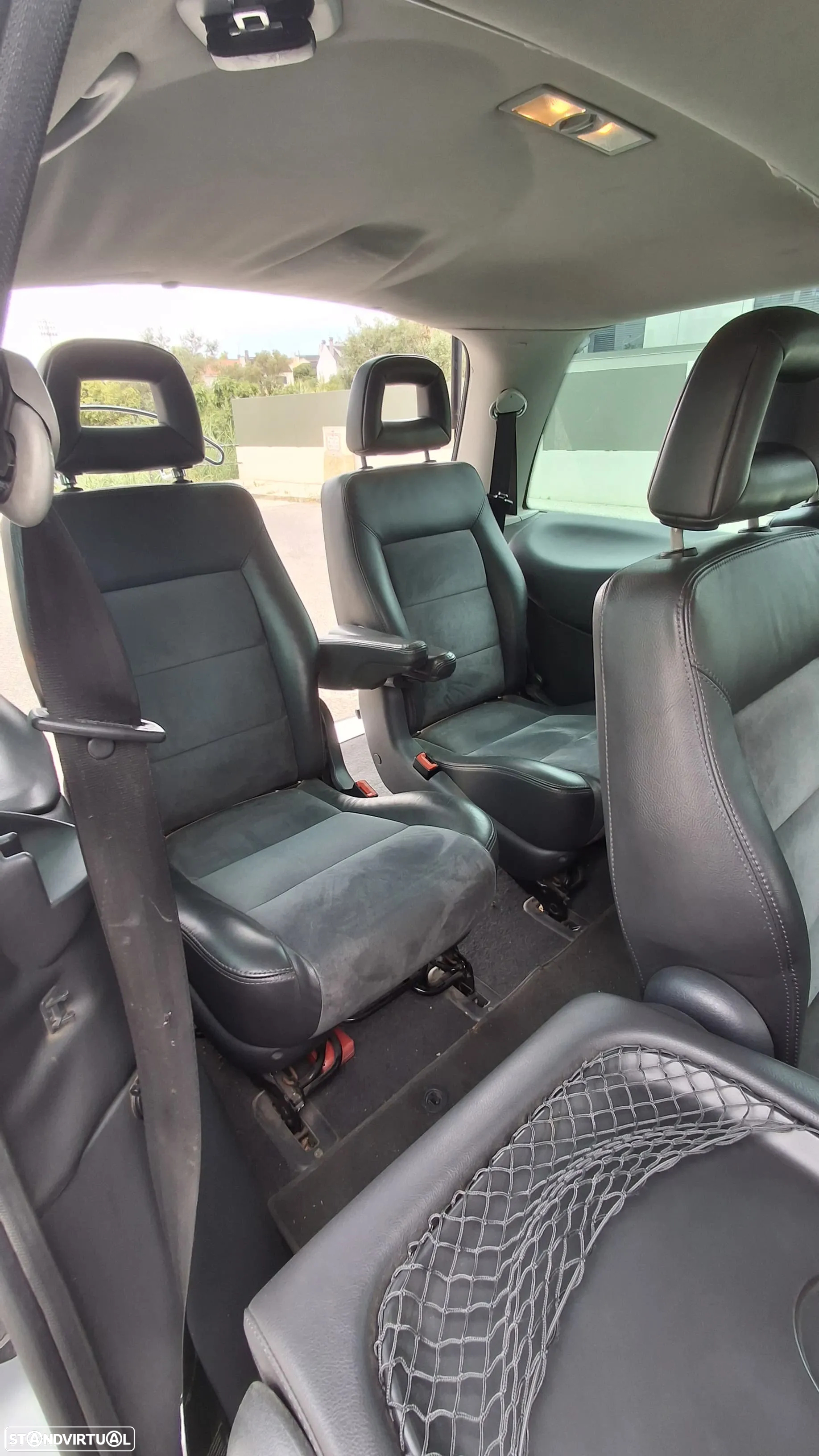 VW Sharan 1.9 TDi Highline Tip - 9