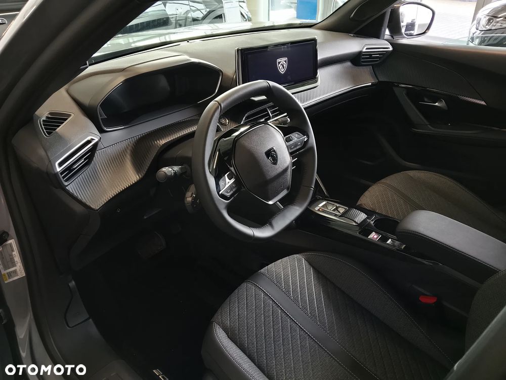 Peugeot 2008 PureTech mHEV Allure e-DCS6 - 7