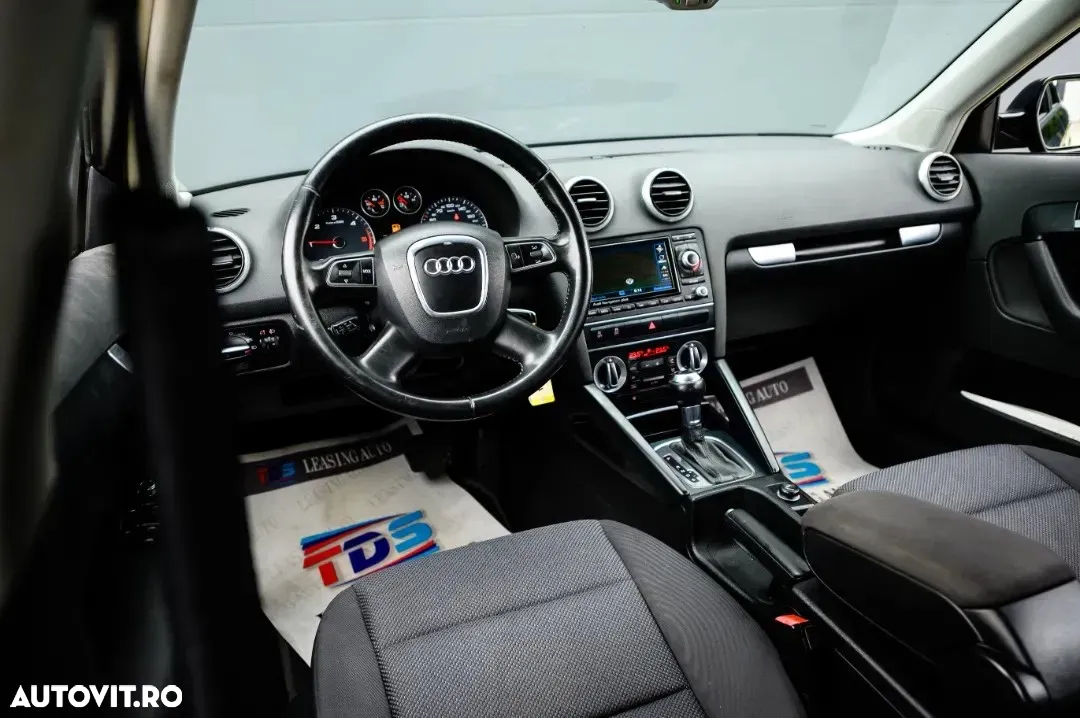Audi A3 1.6 TDI Sportback DPF S tronic S line Sportpaket - 15