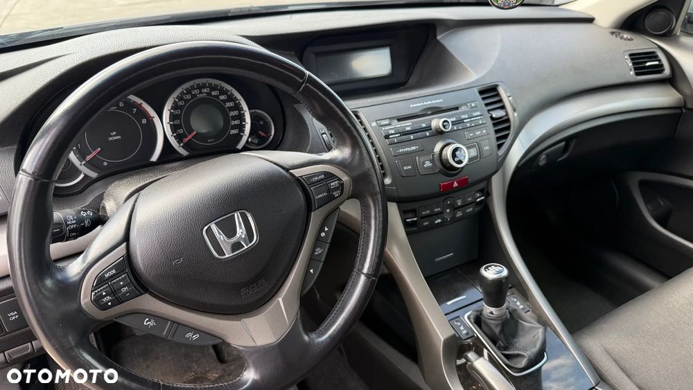 Honda Accord 2.0 Executive - 14