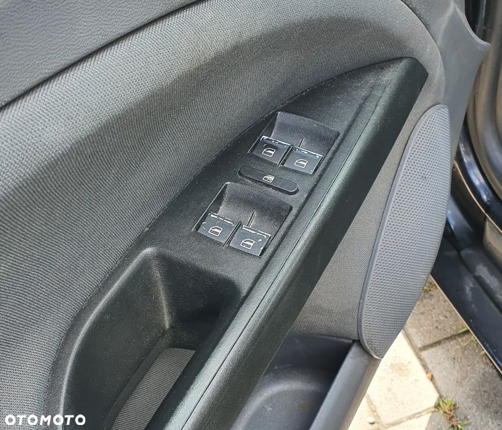 Seat Toledo III Przełącznik szyb lewy przód - 1