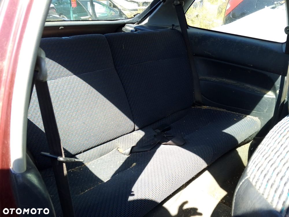 Honda Civic VI (95-99r.) 1.4 B 90KM. Silnik D14A4 / D14Z2 / D14Z4 Skrzynia lakier. Cały na części. GWARANCJA !!!  Przód Tył Zestaw Komplet Drzwi Klapa Zderzak Błotnik Maska Grill Atrapa Szyba Pas Lampa Lusterko Boczki Fotel Kanapa Kokpit Deska Rozdzielcza Przełącznik Włącznik Sterownik Przewody Wiązka Instalacja Moduł Komputer Czujnik Listwa Pompa Alternator Wtryski Głowica Rozrusznik Kompresor Sprzęgło Dwumas Silnik Skrzynia ABS Klimatyzacji Paliwa Wspomagania Kolektor Turbina Przepustnica Zawór Chłodnica Koło Hak Belka Sanki Zawieszenie Mcpherson Półoś Amortyzator Wydech Tłumik Zacisk Most - 12