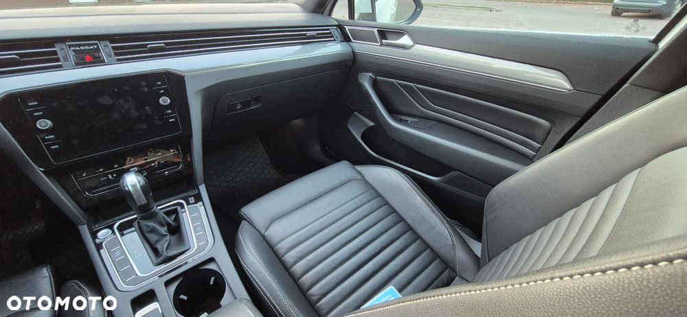 Volkswagen Passat 2.0 TDI EVO Business DSG - 14